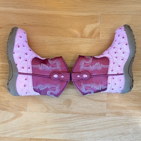 Infant Size 4 Roper brand faux ostrich light pink boots - Picture 6 of 9
